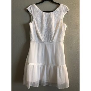 NWT Feminine White Kimchi Blue Embroidered Dress